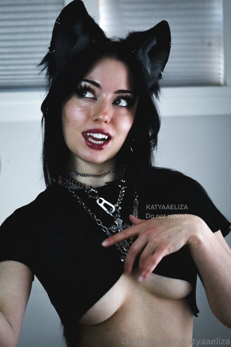 Foto desnuda filtrada de OnlyFans de Katyaaeliza