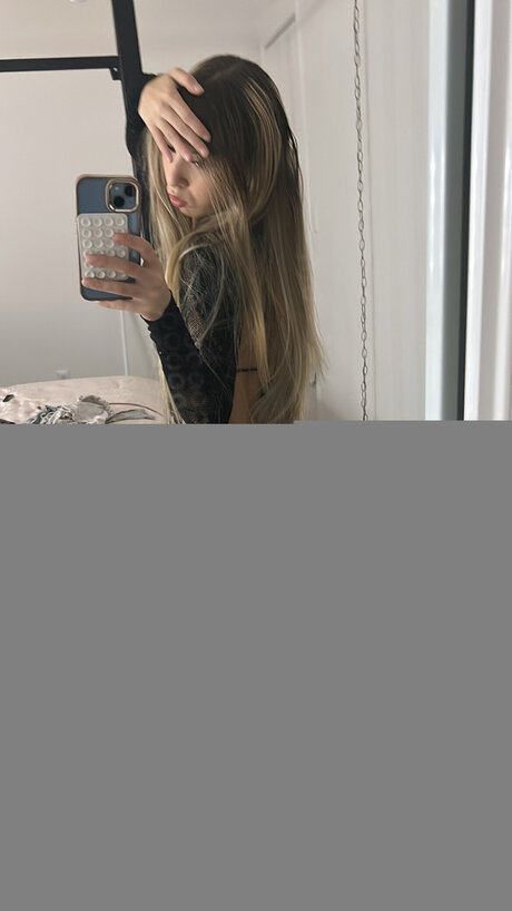 Foto desnuda filtrada de OnlyFans de Mariiii Herr122