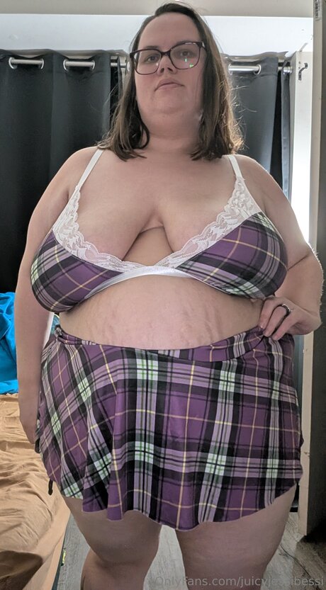 Juicyjessibessi