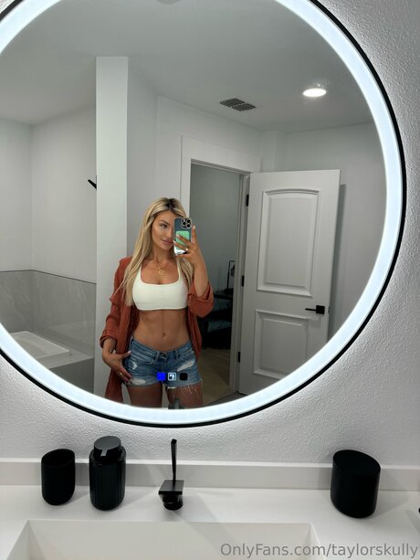Foto desnuda filtrada de OnlyFans de Taylorskully