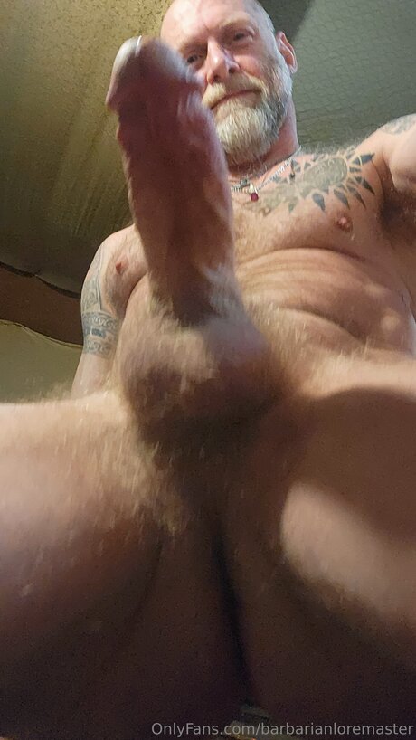 Foto desnuda filtrada de OnlyFans de Barbarianloremaster