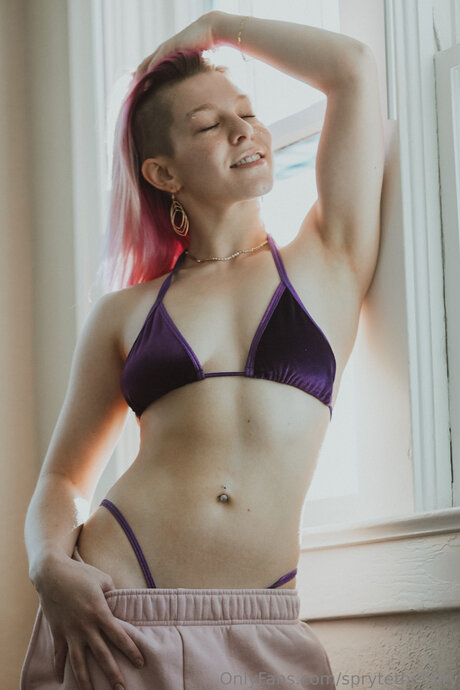 Foto desnuda filtrada de OnlyFans de Sprytethefairy
