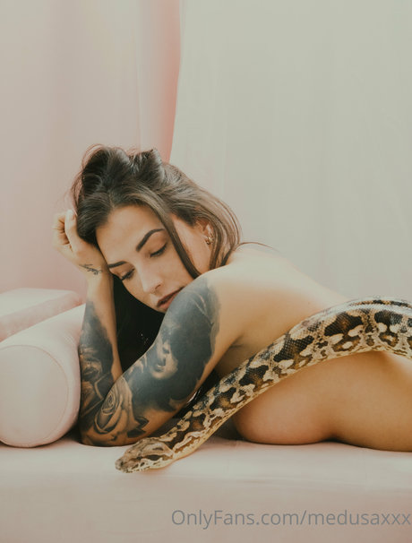 Foto desnuda filtrada de OnlyFans de Medusaxxx