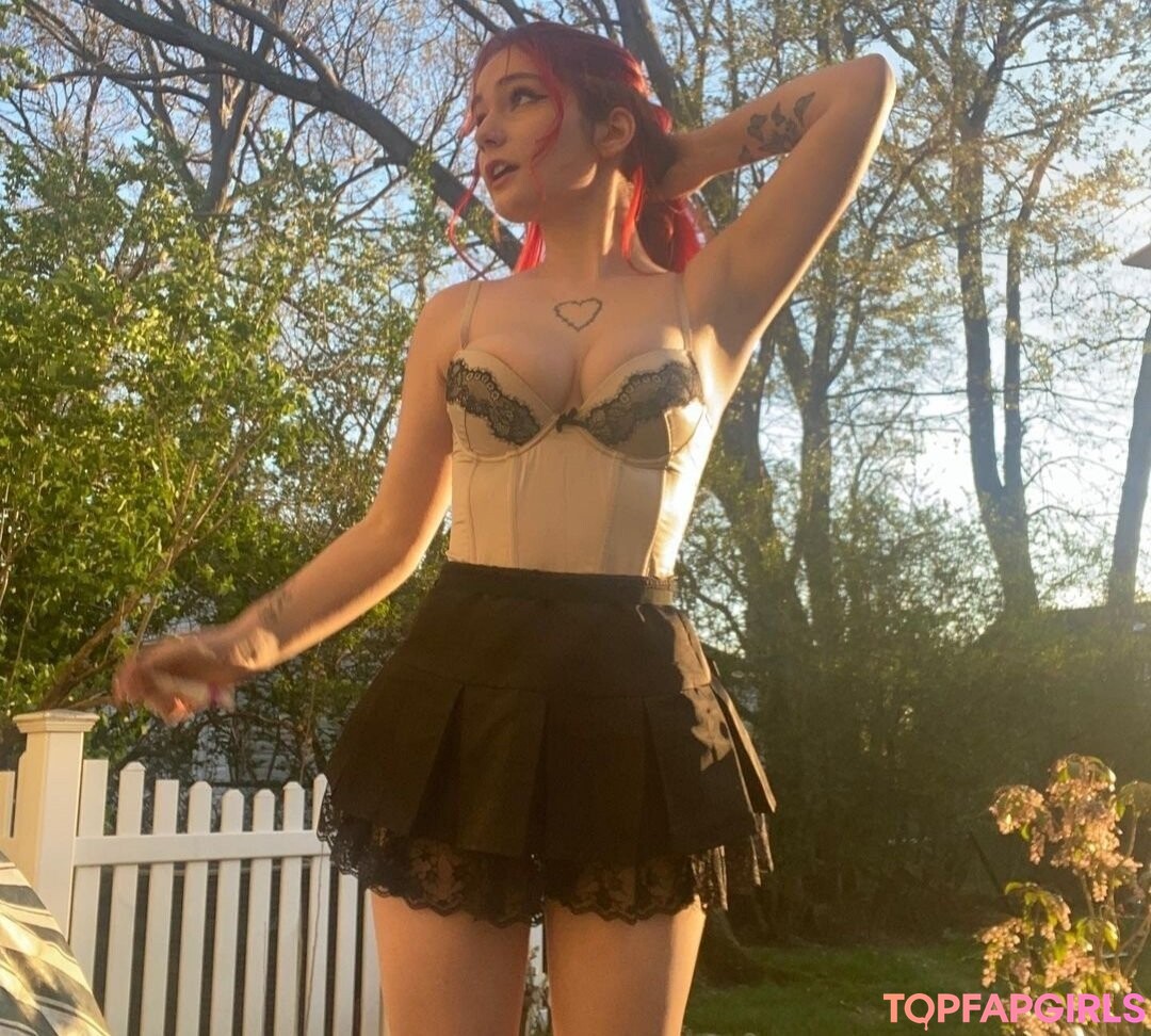 Foto desnuda filtrada de OnlyFans de Gothicbratgf #48 Foto desnuda filtrada de OnlyFans de Gothicbratgf #48