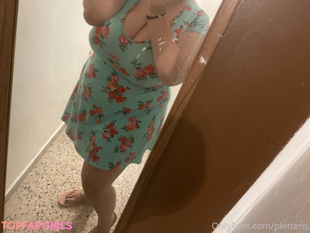 Foto desnuda filtrada de OnlyFans de Pkittens Busty #4 Foto desnuda filtrada de OnlyFans de Pkittens Busty #4