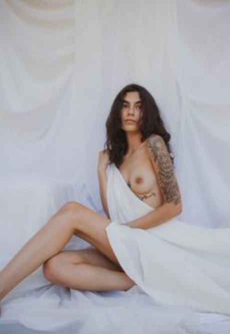 Foto desnuda filtrada de OnlyFans de Brianna Itshades