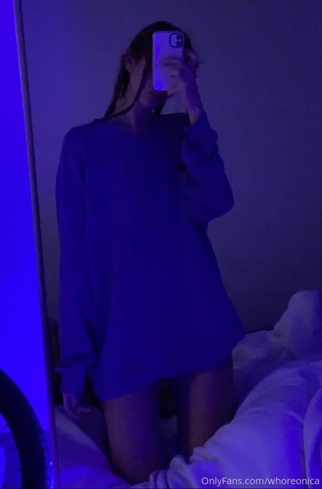 Foto desnuda filtrada de OnlyFans de Whoreonica