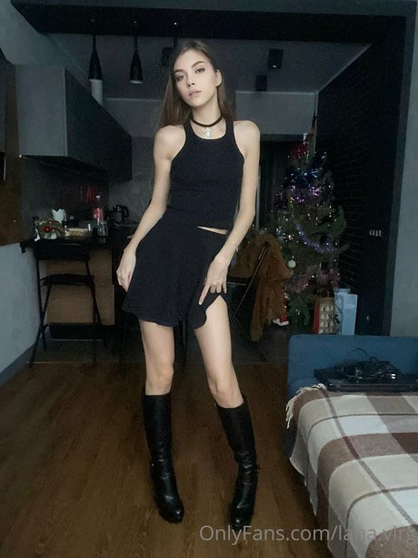 Lana Lanaxx X