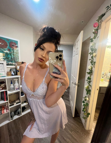 Daisy Deville