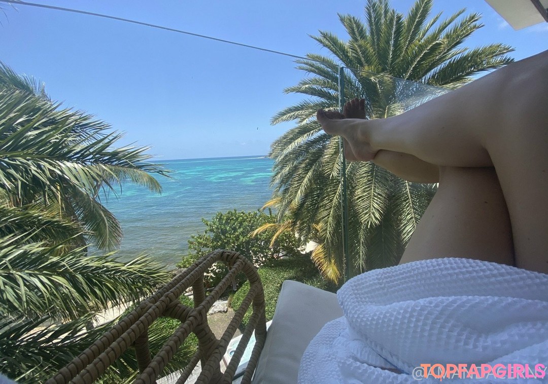 Foto desnuda filtrada de OnlyFans de Amanda Cerny #1401