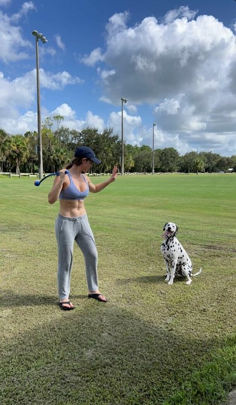 Amanda Cerny