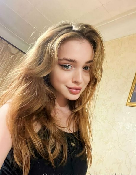 Zoya_akilova
