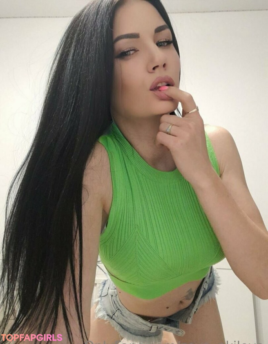 Foto desnuda filtrada de OnlyFans de Zoyaakilova #65 Foto desnuda filtrada de OnlyFans de Zoyaakilova #65