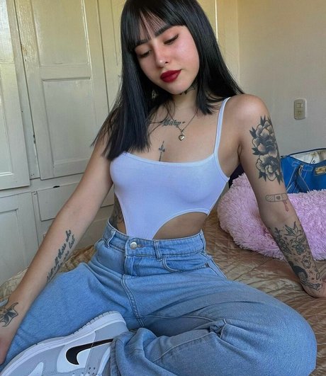 Foto desnuda filtrada de OnlyFans de Zowibaby