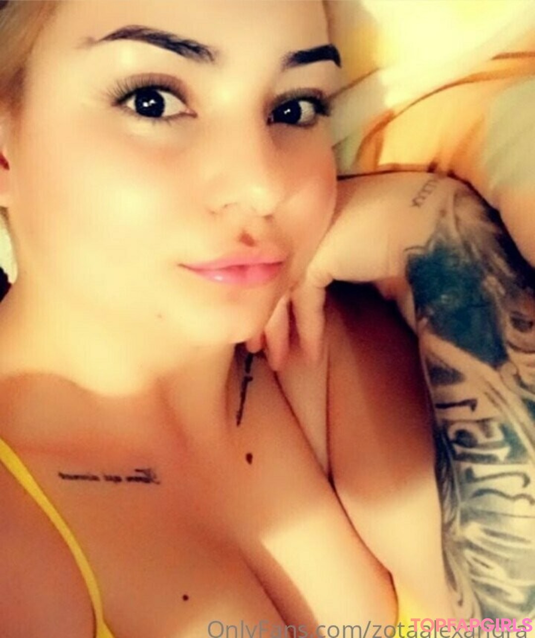 Foto desnuda filtrada de OnlyFans de Zotaalexandra #74 Foto desnuda filtrada de OnlyFans de Zotaalexandra #74
