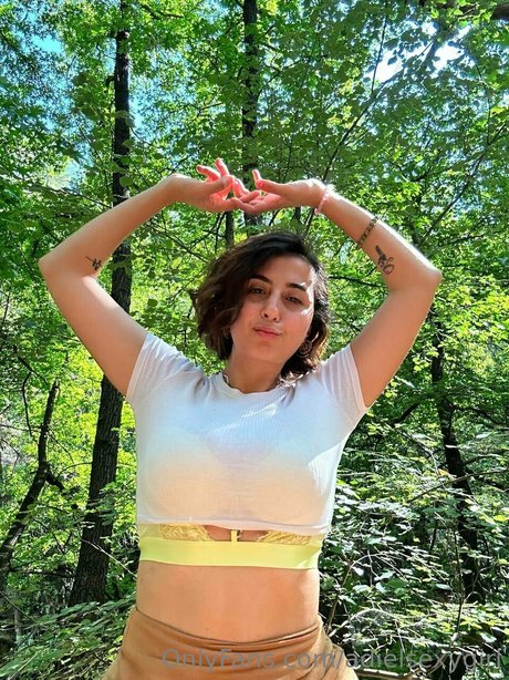 Foto desnuda filtrada de OnlyFans de Adiel