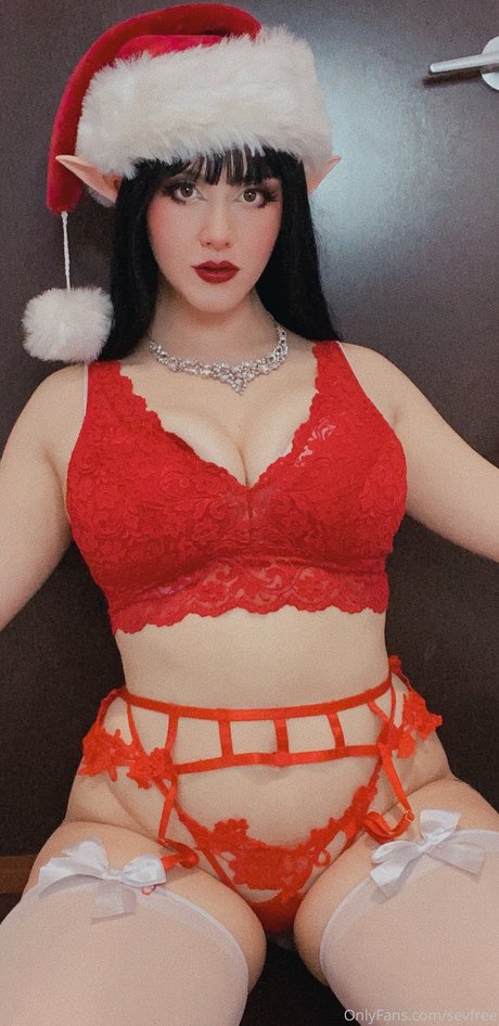 Seviria Cosplay