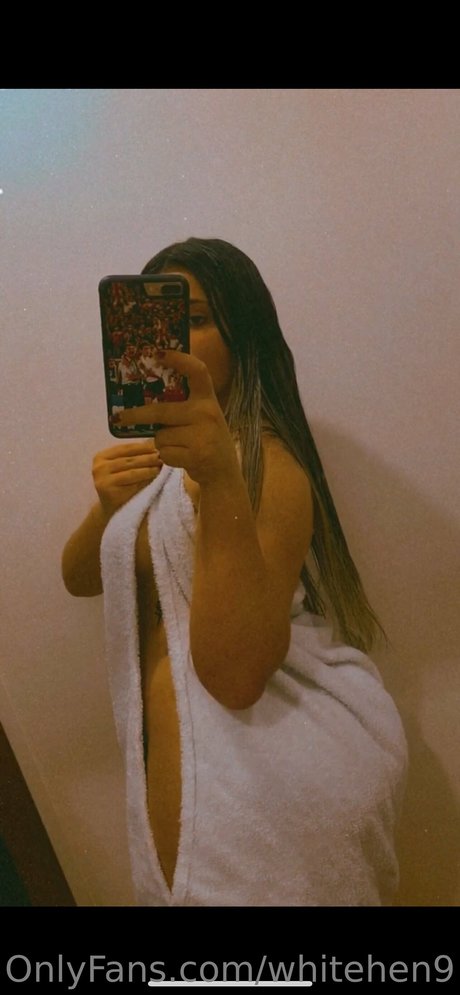 Foto desnuda filtrada de OnlyFans de White Hen