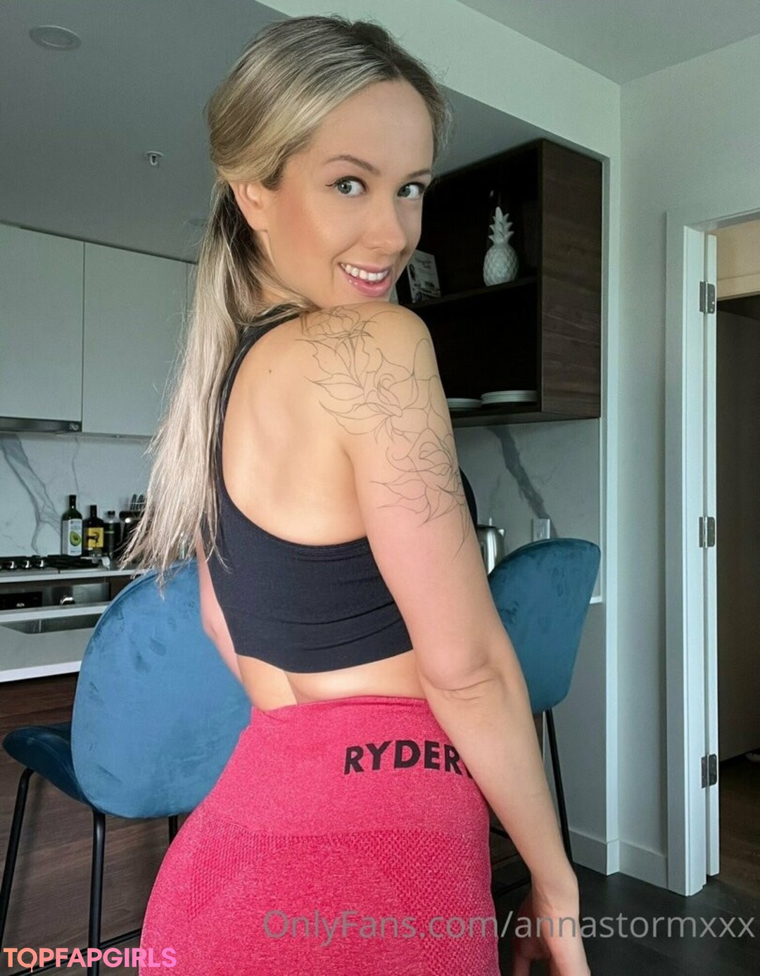 Foto desnuda filtrada de OnlyFans de Annastormxxx #85 Foto desnuda filtrada de OnlyFans de Annastormxxx #85