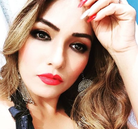 Zoya Rathore