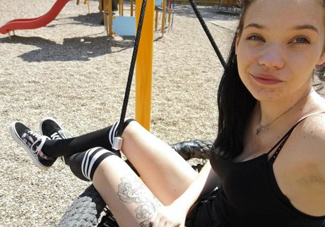 Foto desnuda filtrada de OnlyFans de Zuzaninka1