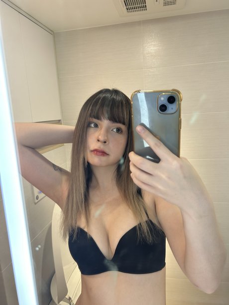 Foto desnuda filtrada de OnlyFans de Laetitia442299