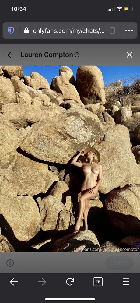 Lauren Compton