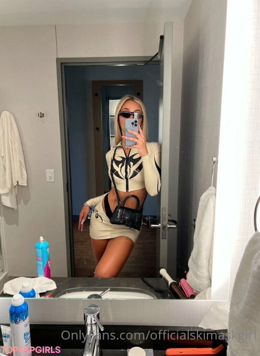 Foto desnuda filtrada de OnlyFans de Briana Armbruster #396 Foto desnuda filtrada de OnlyFans de Briana Armbruster #396