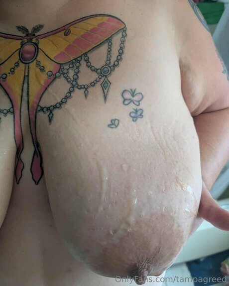 Foto desnuda filtrada de OnlyFans de Tampagreed