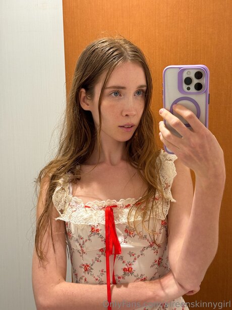 Eireenskinnygirl