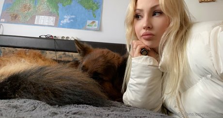 Foto desnuda filtrada de OnlyFans de Dinulya