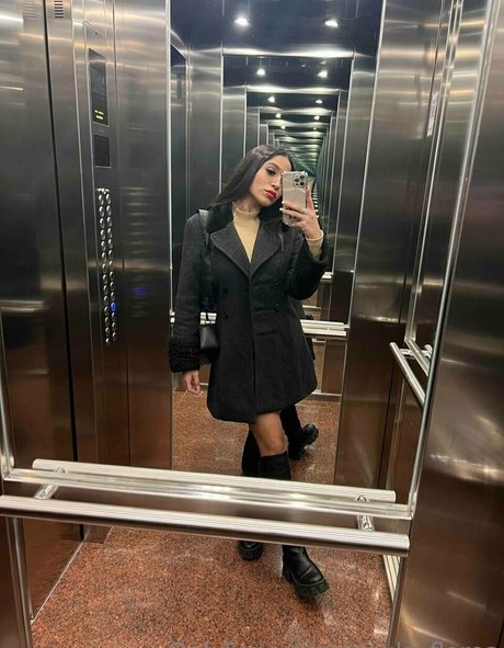Foto desnuda filtrada de OnlyFans de Paula Flores