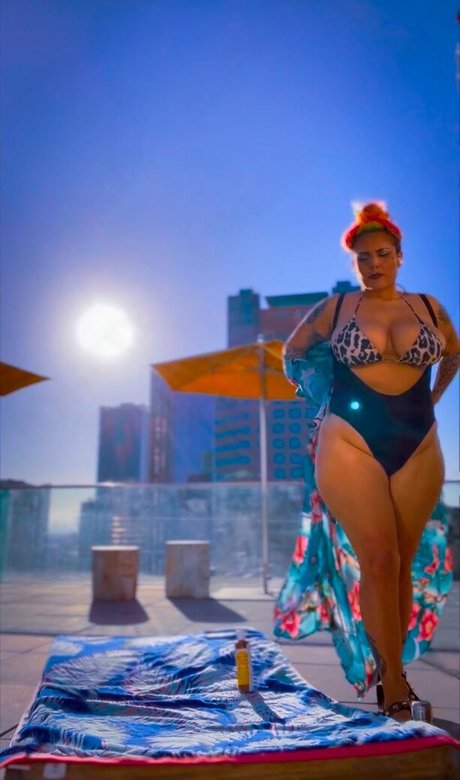 Foto desnuda filtrada de OnlyFans de Zombiunicorn