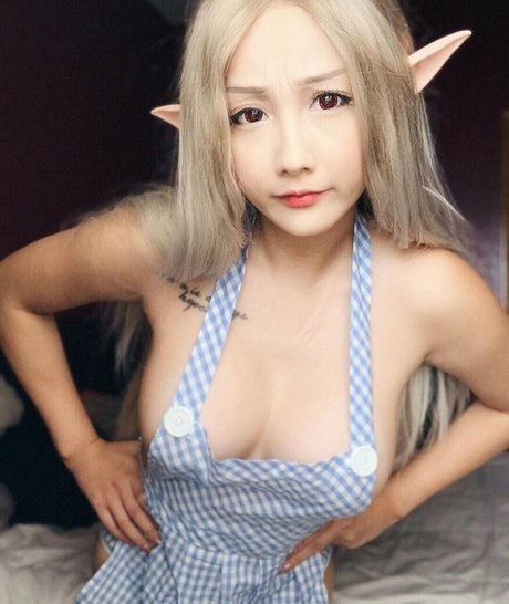 Zoey Lee