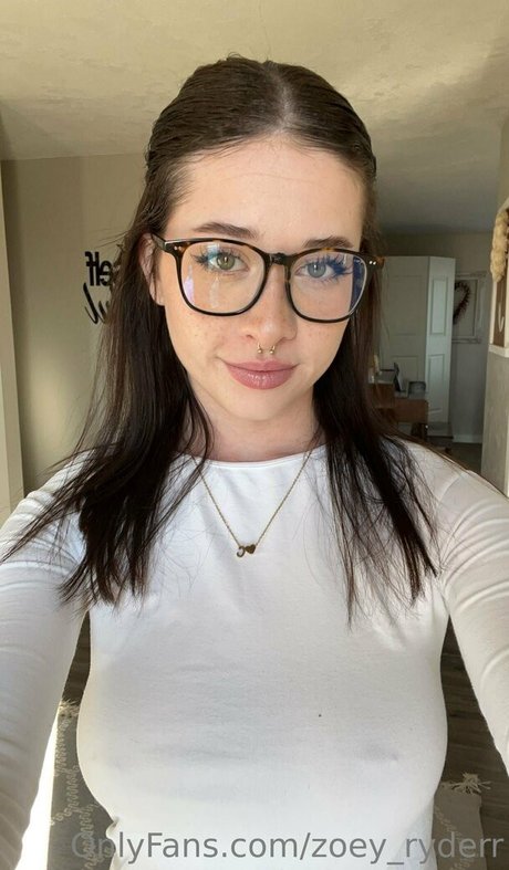 Zoey_ryderr