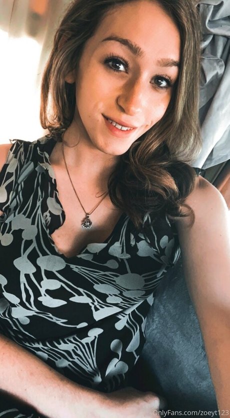 Foto desnuda filtrada de OnlyFans de Zoeyt123