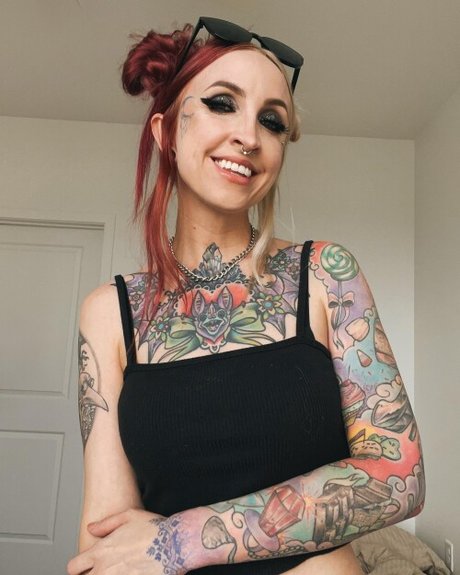 Foto desnuda filtrada de OnlyFans de Aritaylor Ari Taylor