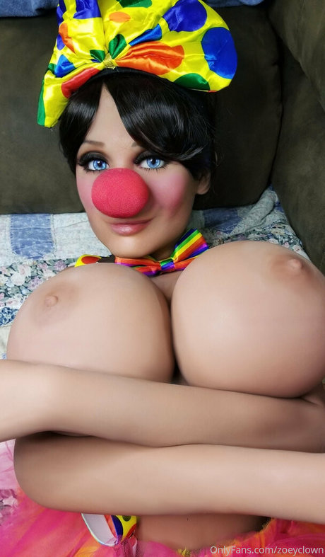 Foto desnuda filtrada de OnlyFans de Zoeyclown