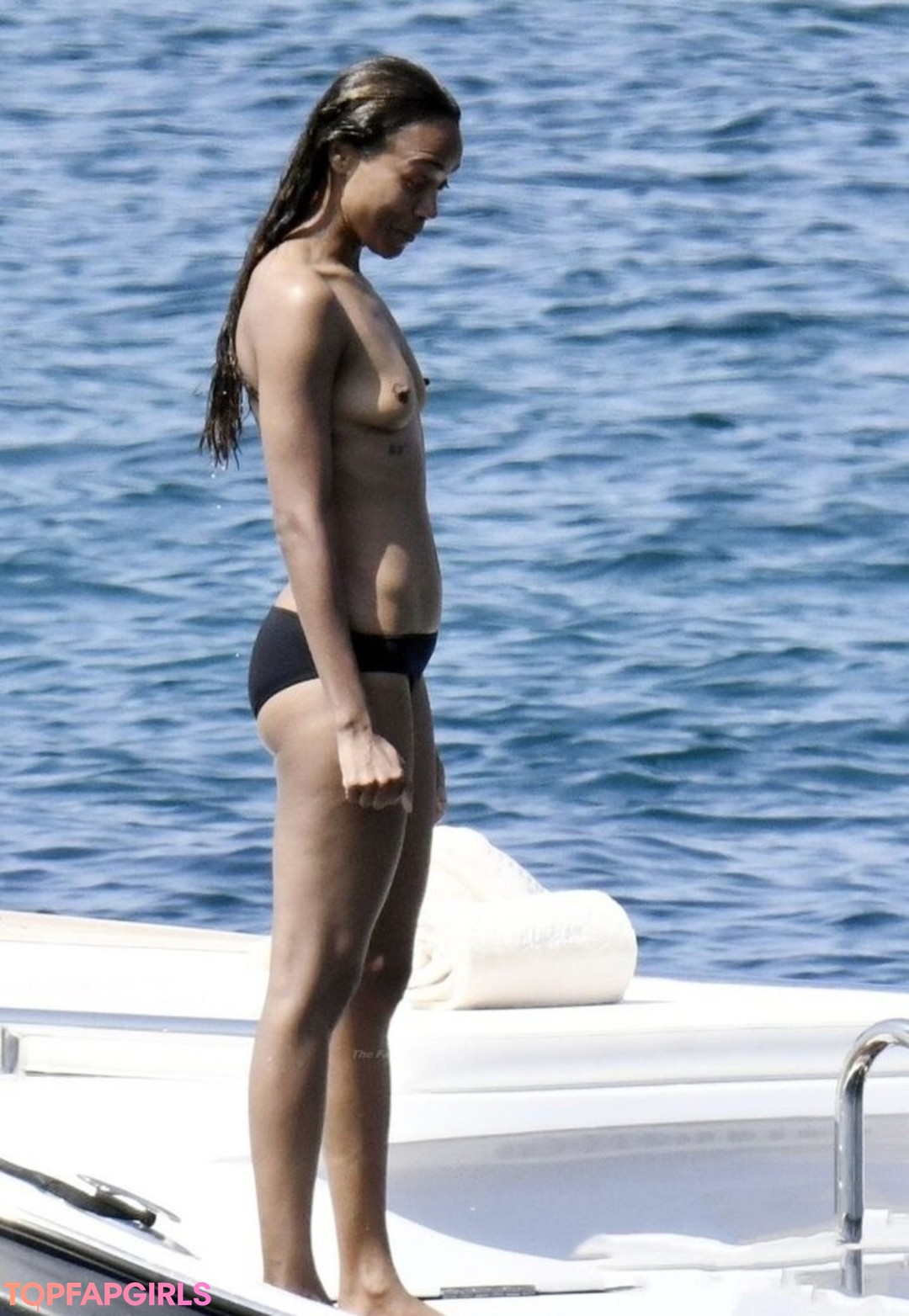 Foto desnuda filtrada de OnlyFans de Zoe Saldana #25 Foto desnuda filtrada de OnlyFans de Zoe Saldana #25