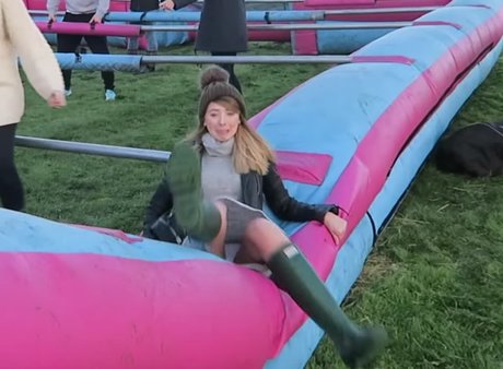 Foto desnuda filtrada de OnlyFans de Zoe Sugg