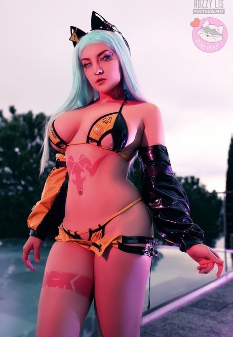 Zoe Volf Cosplay