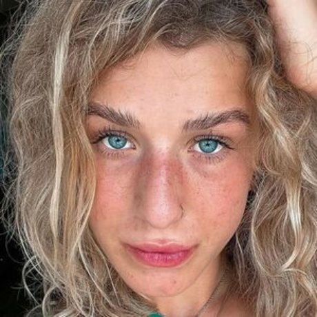 Foto desnuda filtrada de OnlyFans de Zoe Elise Freedman