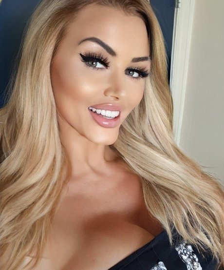 Foto desnuda filtrada de OnlyFans de Zetesis1727