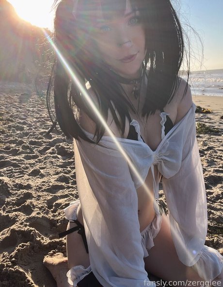 Foto desnuda filtrada de OnlyFans de Zerggiee