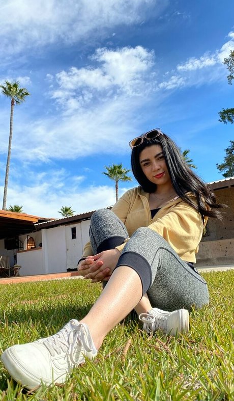 Oliviawildofficial