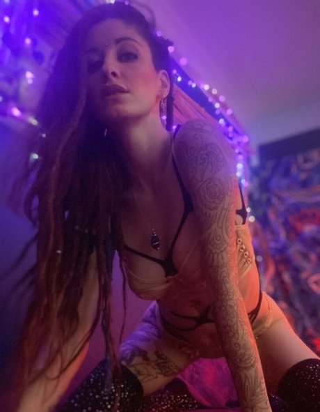 Foto desnuda filtrada de OnlyFans de Xxmelodyxx31xx