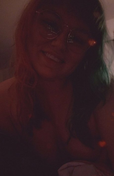 Peachykeenstine22