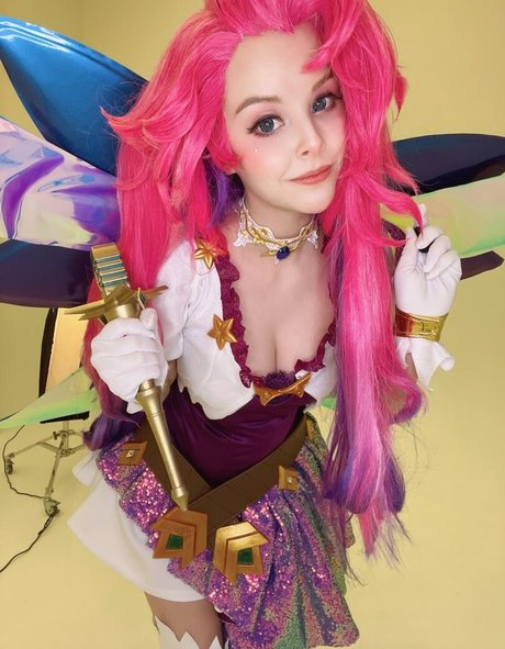 Helly Valentine