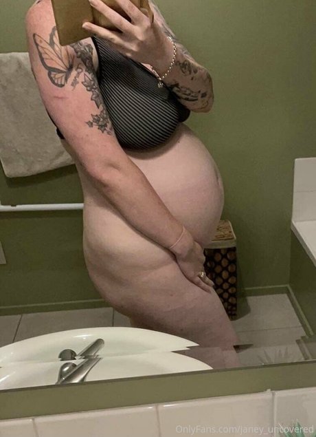 Janey_uncovered