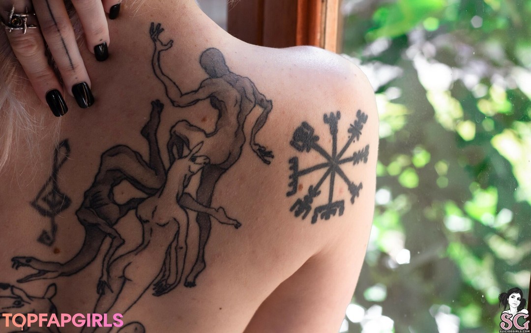 Foto desnuda filtrada de OnlyFans de Valentina Fellina #48 Foto desnuda filtrada de OnlyFans de Valentina Fellina #48